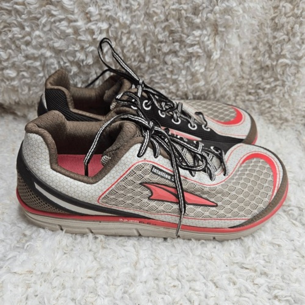 Altra Intuition 3.5 Womens Training Running Sneakers A2633-4 sz 7